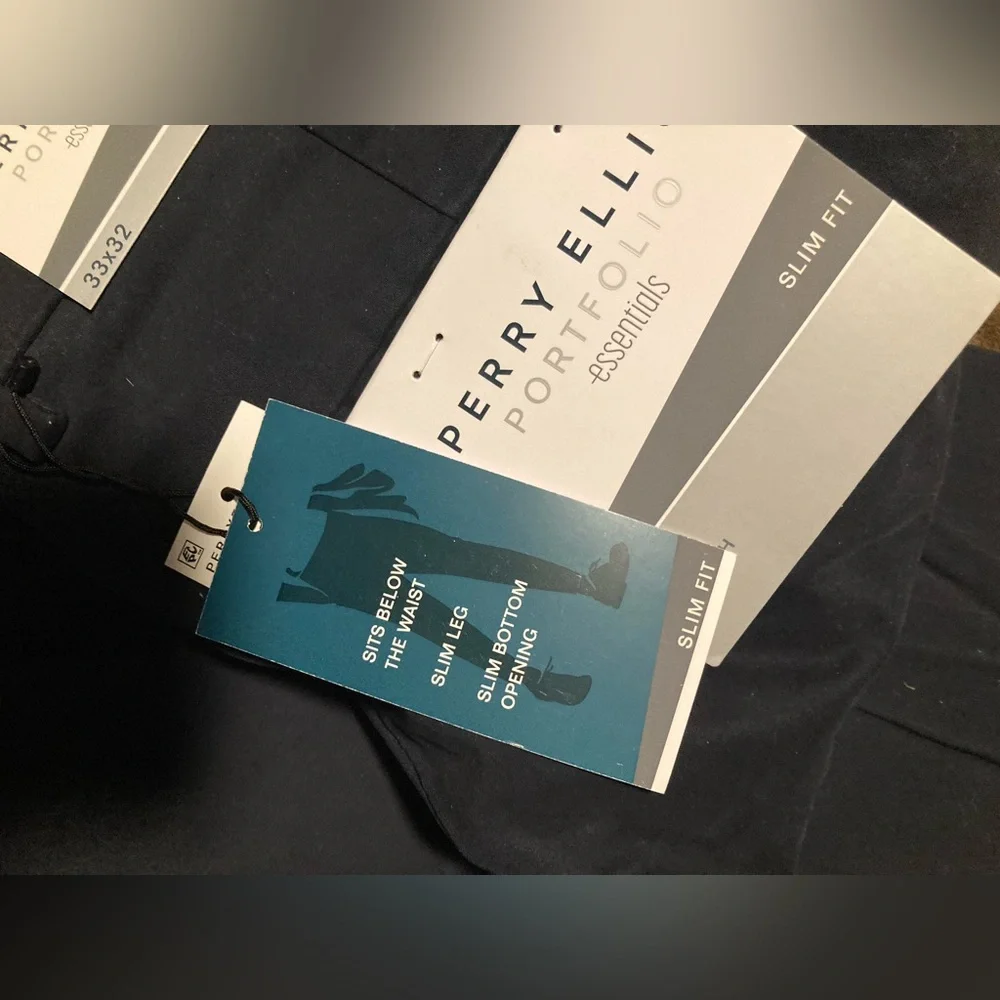 Perry Ellis brand, size 33 x 32, new with tags, dark sapphire color, men’s pants